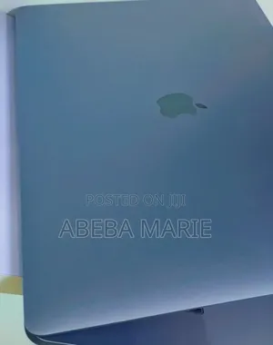 New Laptop Apple MacBook Pro 2017 16GB Intel Core I7 SSD 512GB