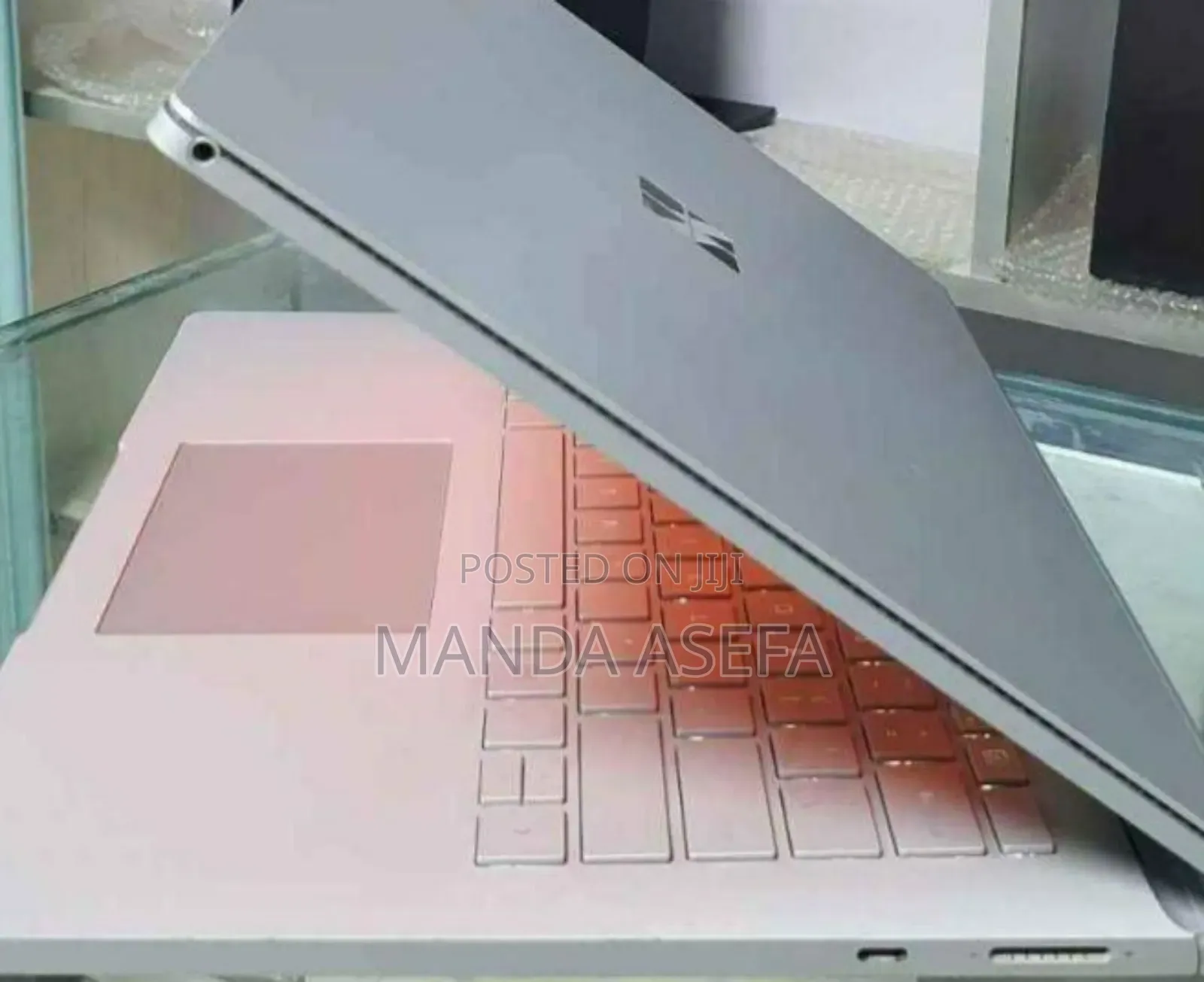 New Laptop Microsoft Surface 16GB Intel Core I7 SSD 256GB