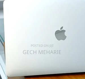 Photo - New Laptop Apple MacBook Pro M1 8GB Apple M1 Pro SSD 512GB