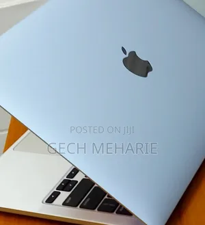 New Laptop Apple MacBook Pro M1 8GB Apple M1 Pro SSD 512GB