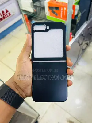 Samsung Galaxy Z Flip 6