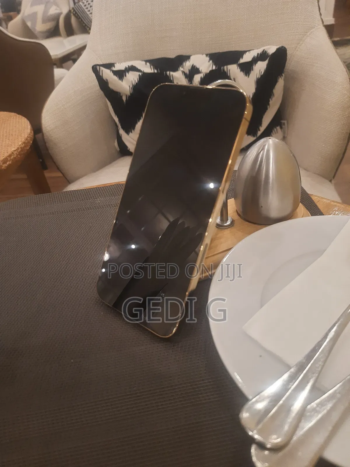 New Apple iPhone 13 Pro Max 256 GB Gold