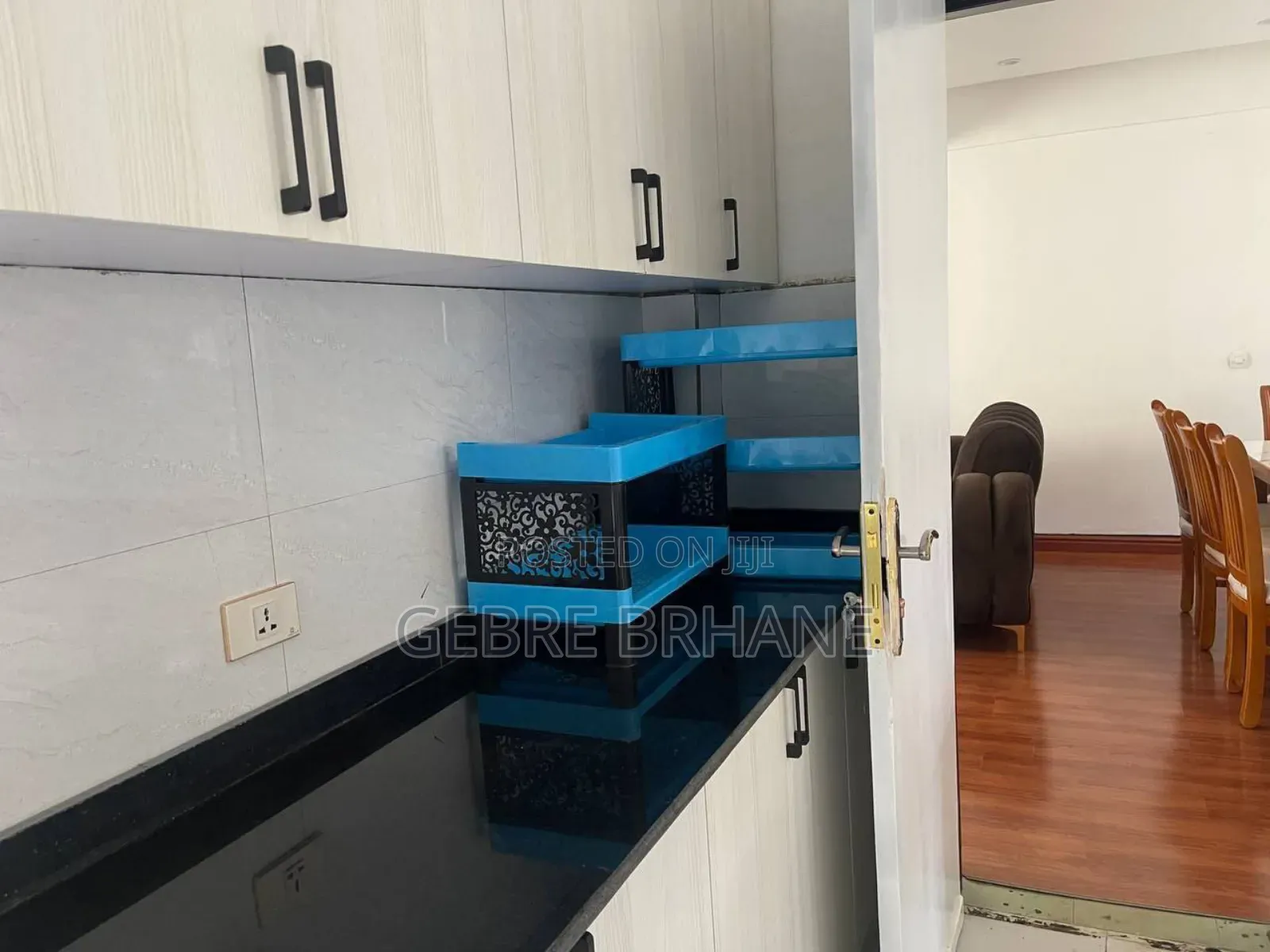 Furnished 3bdrm Apartment in Apartment, Yeka for rent