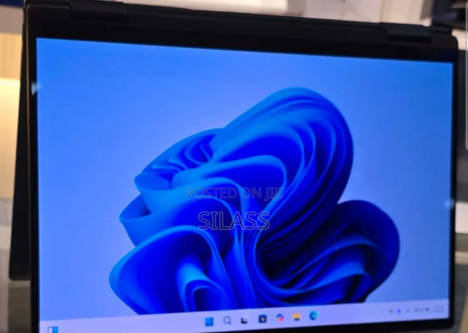 New Laptop Dell Inspiron 15 16GB Intel Core I7 SSD 1T