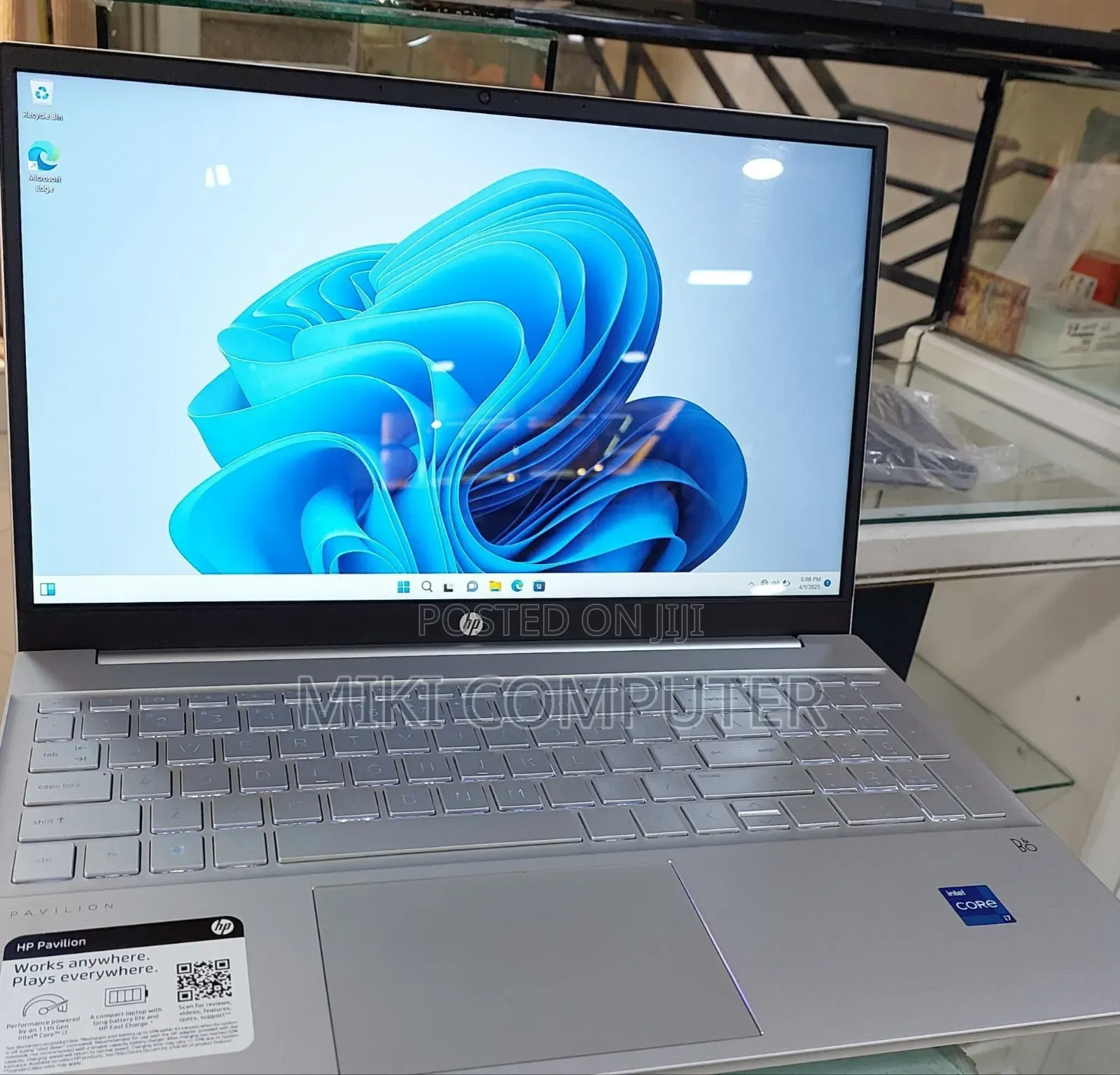 New Laptop HP Pavilion 15 8GB Intel Core I7 SSD 1T