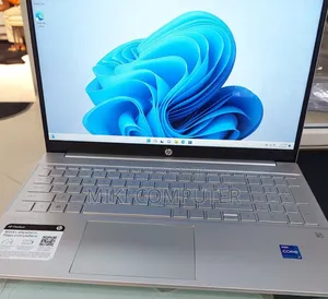 New Laptop HP Pavilion 15 8GB Intel Core I7 SSD 1T