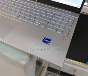 New Laptop HP Pavilion 15 8GB Intel Core I7 SSD 1T