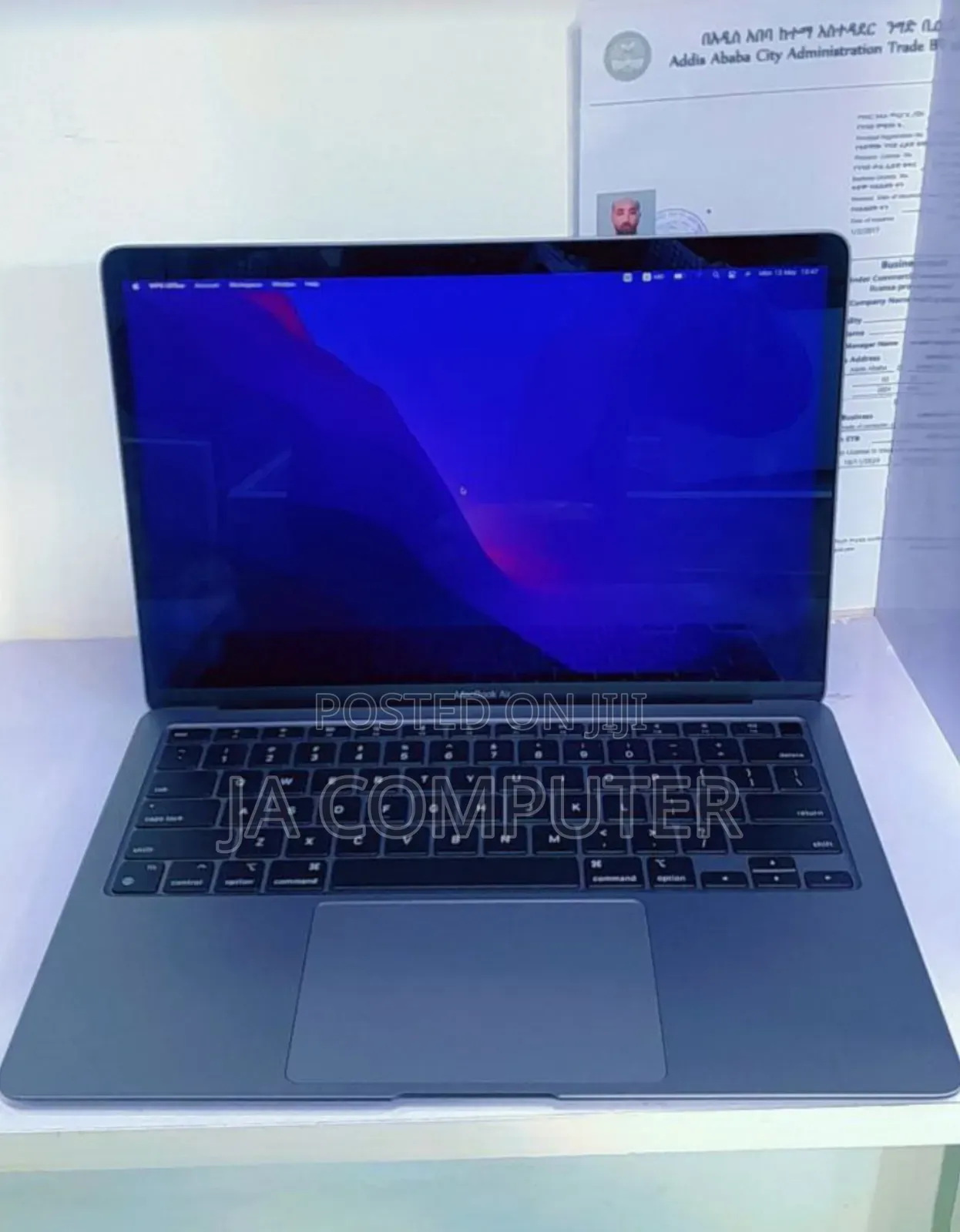New Laptop Apple MacBook Air 2020 M1 8GB Apple M1 SSD 256GB