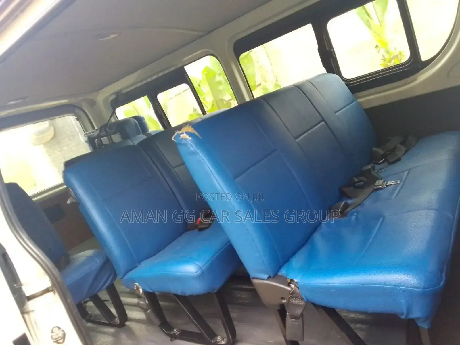 Toyota HiAce 2014 White