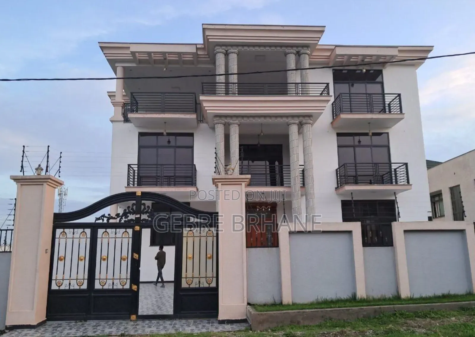 5bdrm House in G+2, Yeka for rent