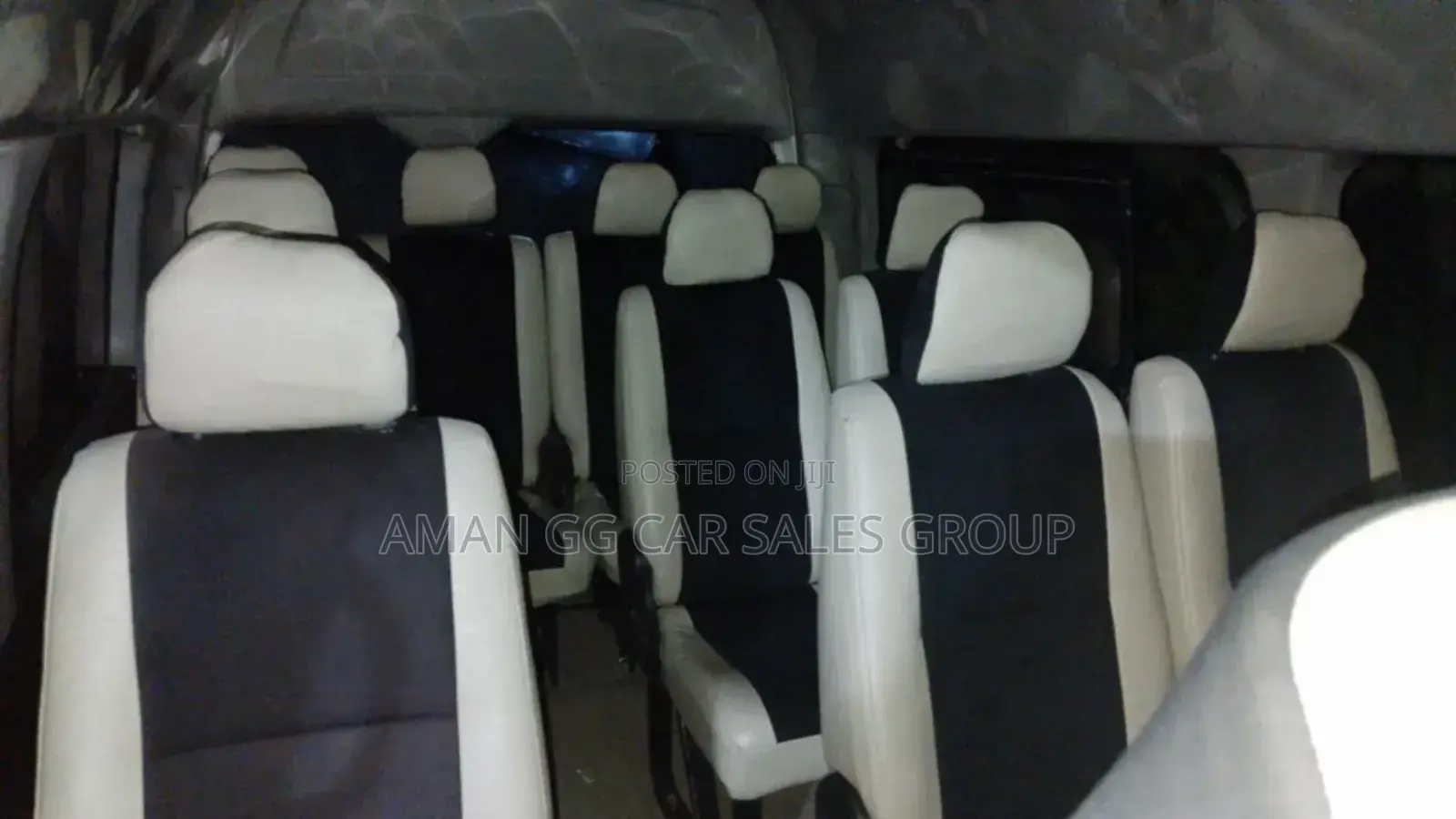 Toyota HiAce 2016 White