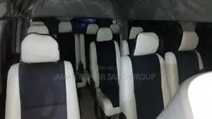 Toyota HiAce 2016 White