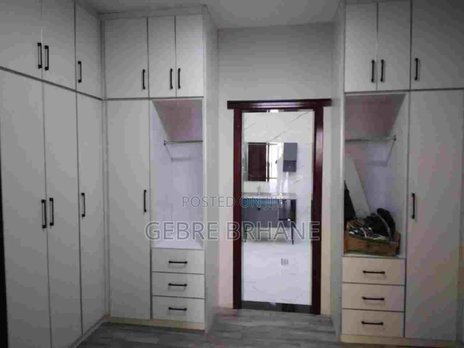 6bdrm House in G+2, Yeka for rent