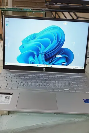 New Laptop HP Pavilion 15 8GB Intel Core I7 SSD 1T