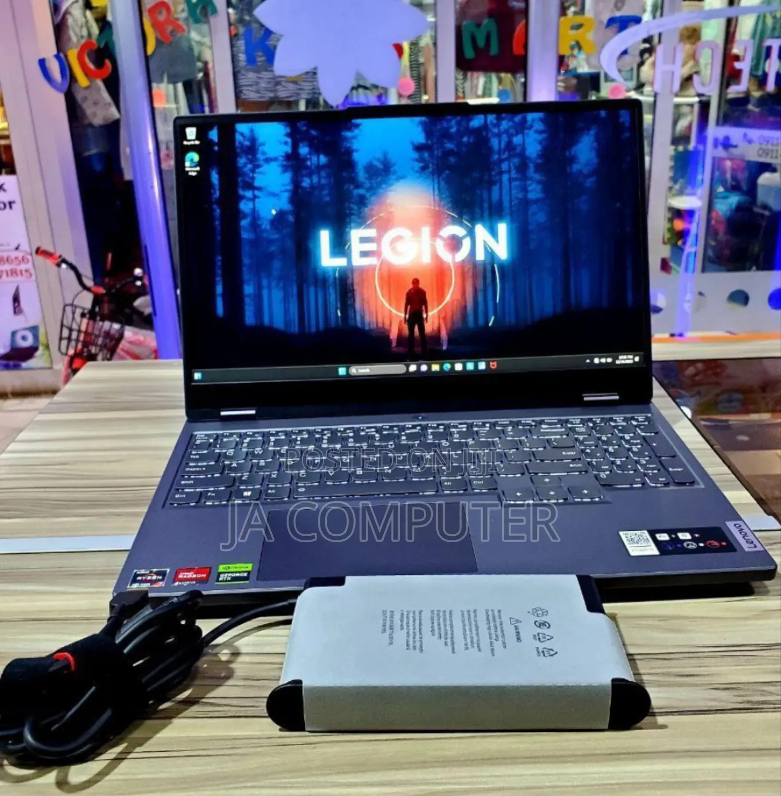 New Laptop Lenovo Legion 5 16GB AMD Ryzen 7 SSD 1T