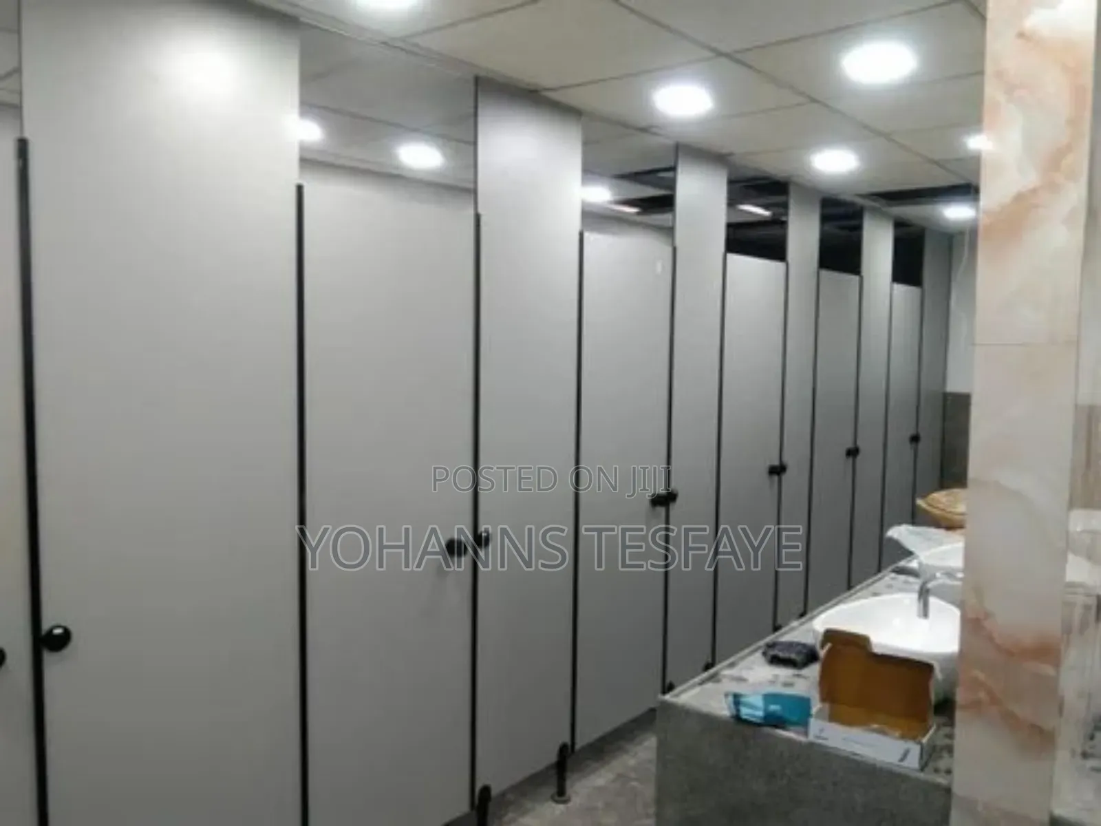 HPL Board or Panel for Toilet Partition With Full Accessori