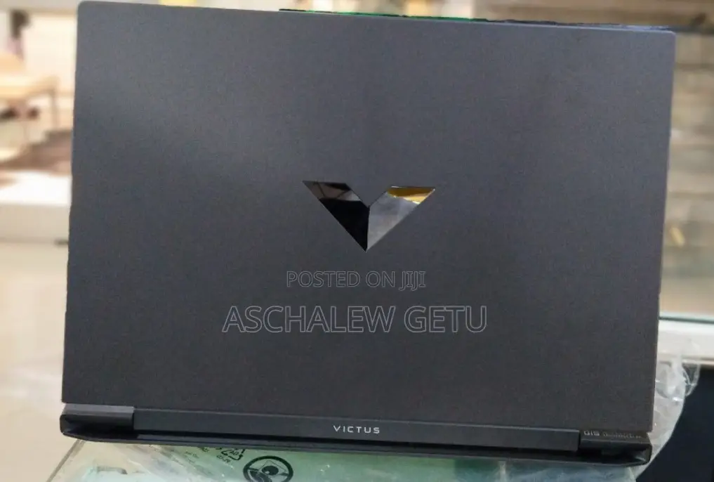 New Laptop HP Victus 15 16GB Intel Core I5 SSD 512GB