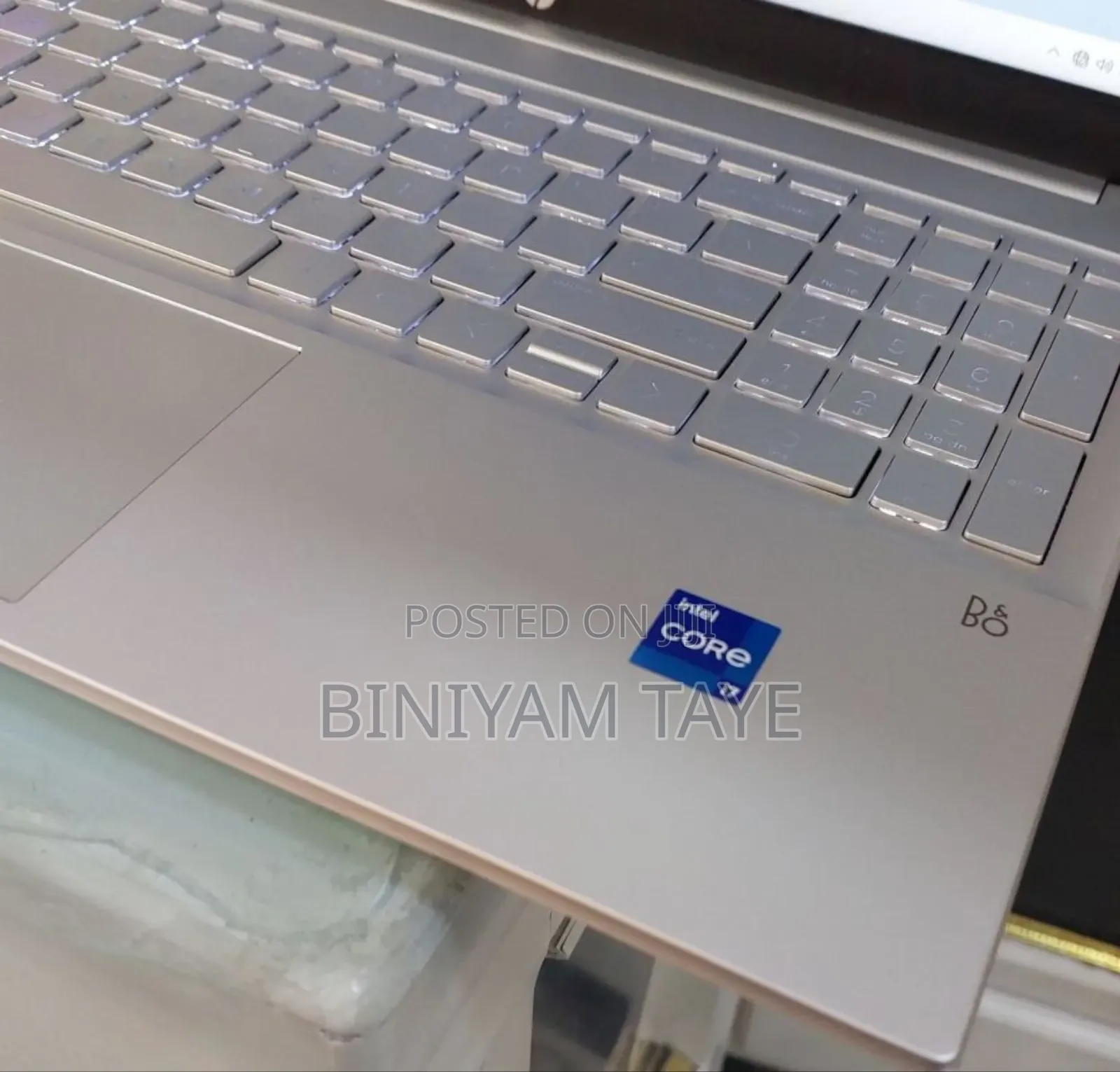 New Laptop HP Pavilion 15 8GB Intel Core I7 SSD 1T