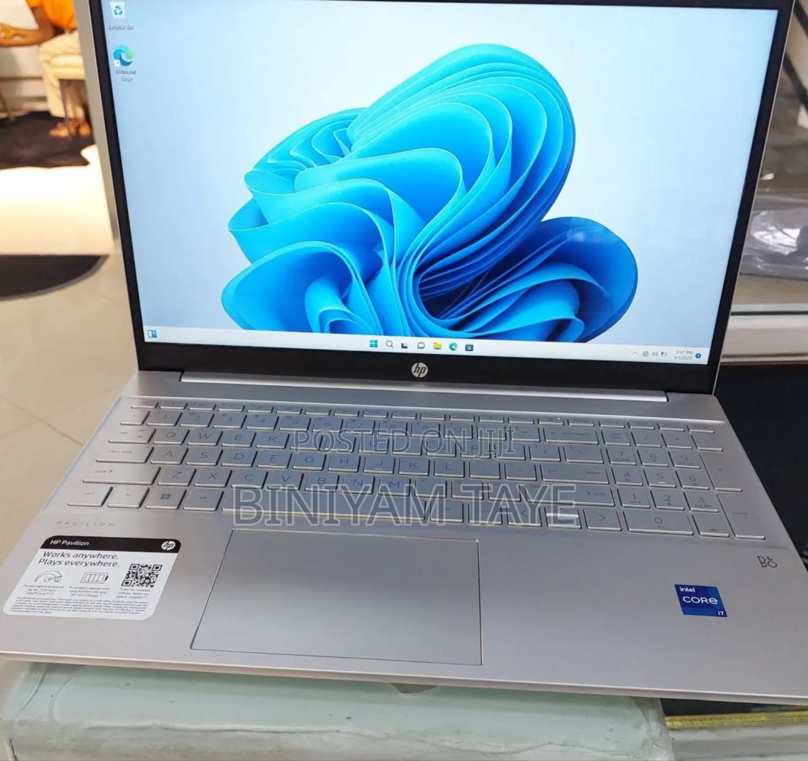 New Laptop HP Pavilion 15 8GB Intel Core I7 SSD 1T