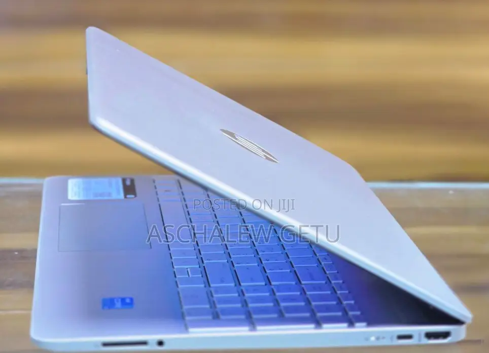 New Laptop HP Stream Notebook 8GB Intel Core I3 SSD 256GB