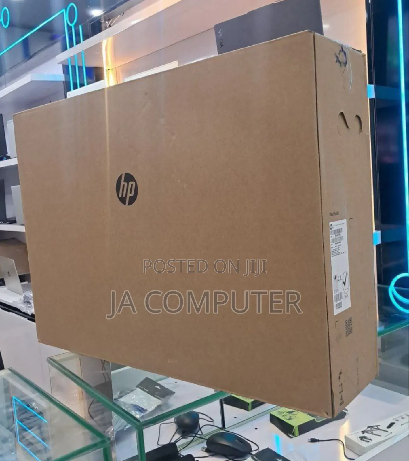 New Desktop Computer HP 200 G4 All-in-One 16GB Intel Core I7 SSD 512GB