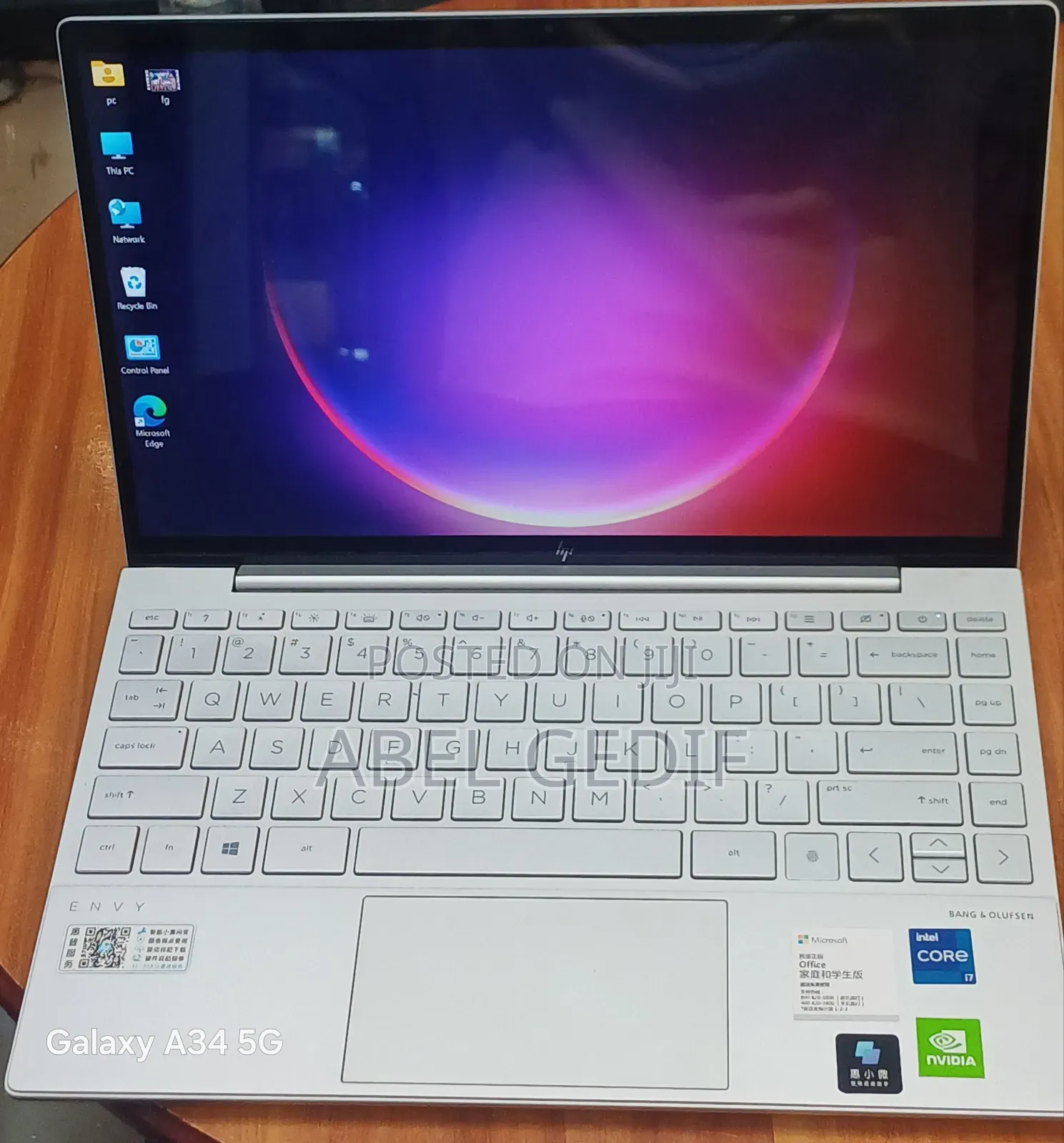 New Laptop HP Envy 13 16GB Intel Core I7 SSD 1T