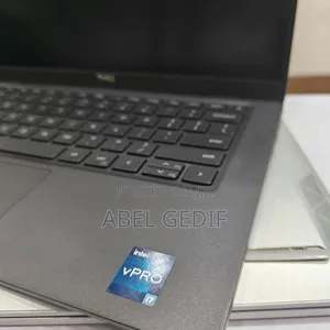 New Laptop Dell Latitude 7330 16GB Intel Core I7 SSD 512GB