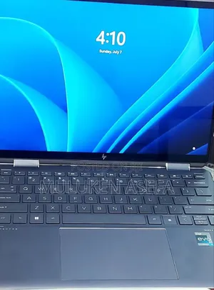 Photo - New Laptop HP Spectra 13 16GB Intel Core I7 SSD 1T