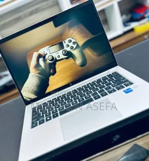 New Laptop HP EliteBook 840 10 16GB Intel Core I7 SSD 1T