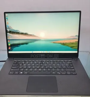 Photo - New Laptop Dell 16GB Intel Core I7 SSD 512GB
