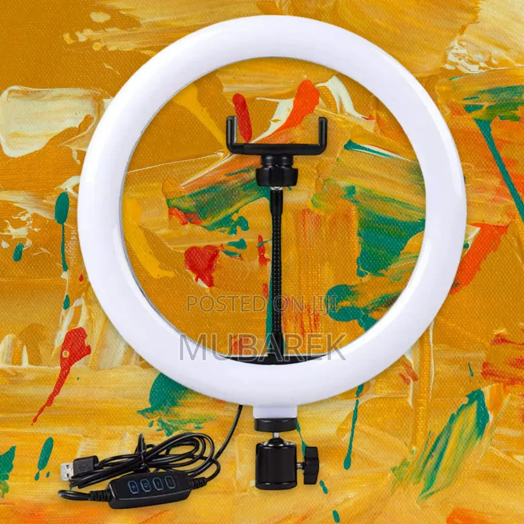 Glow Up: 14-Inch Ring Light