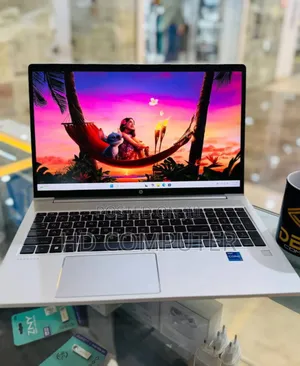 New Laptop HP ProBook 450 G9 16GB Intel Core I7 SSD 512GB