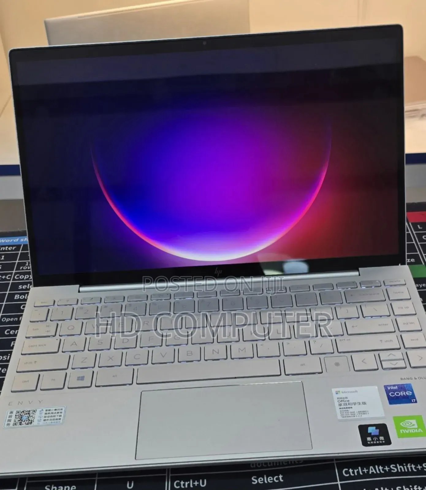 New Laptop HP Envy 14 16GB Intel Core I7 SSD 1T