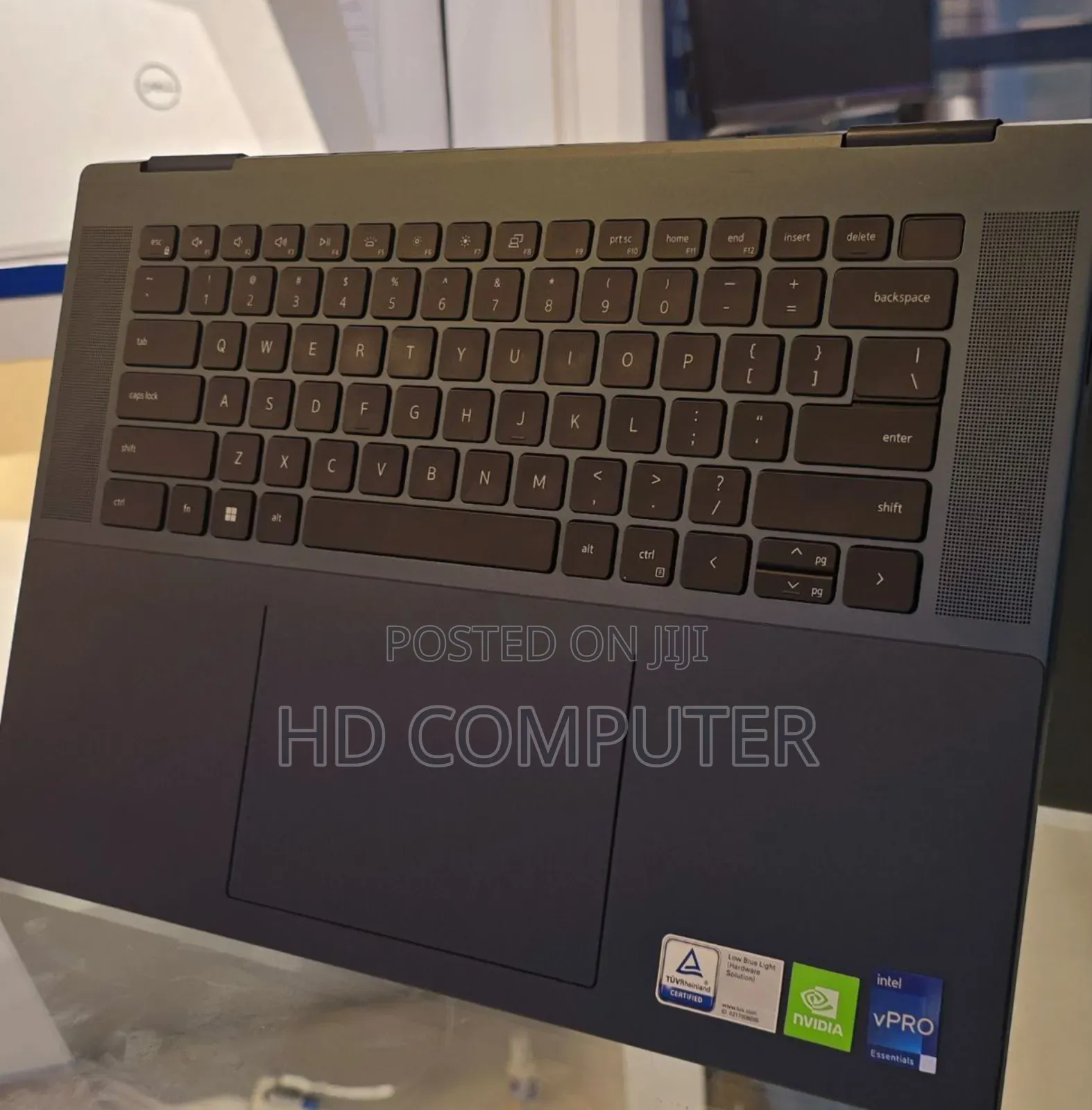 New Laptop Dell Inspiron 15 5000 16GB Intel Core I7 SSD 1T