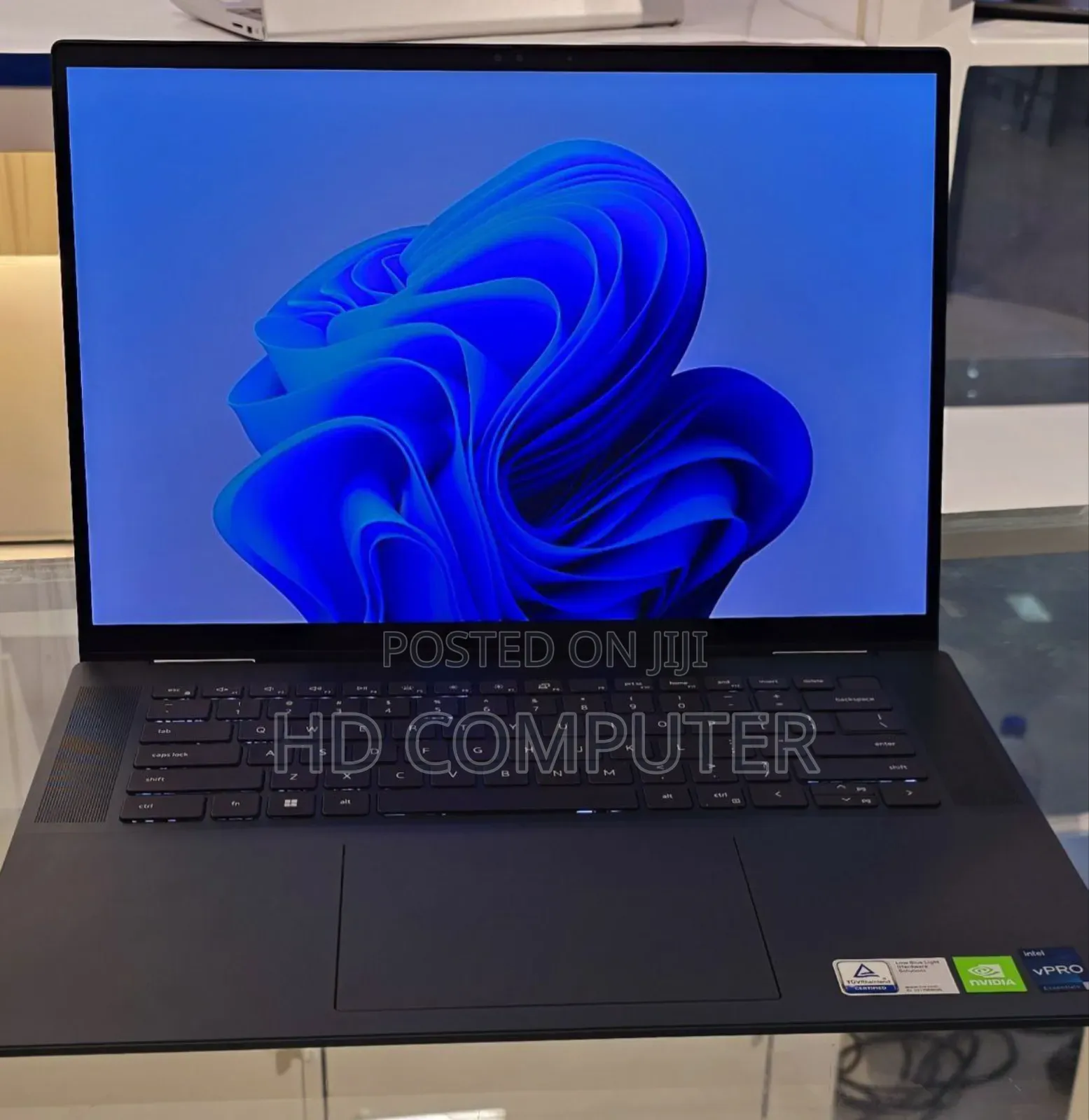 New Laptop Dell Inspiron 15 5000 16GB Intel Core I7 SSD 1T