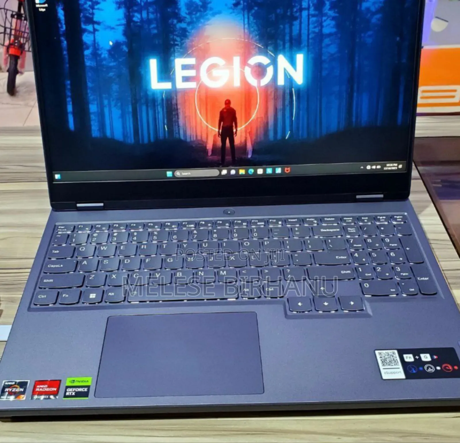 New Laptop Lenovo 16GB AMD Ryzen 7 SSD 1T