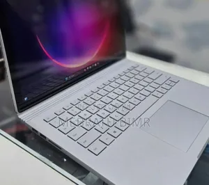 New Laptop Microsoft Surface Book 3 16GB Intel Core I7 SSD 256GB