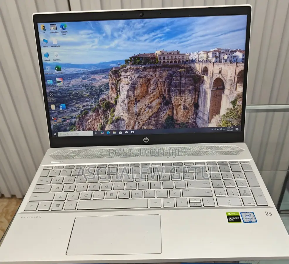 New Laptop HP Pavilion 15 16GB Intel Core I7 SSD 512GB