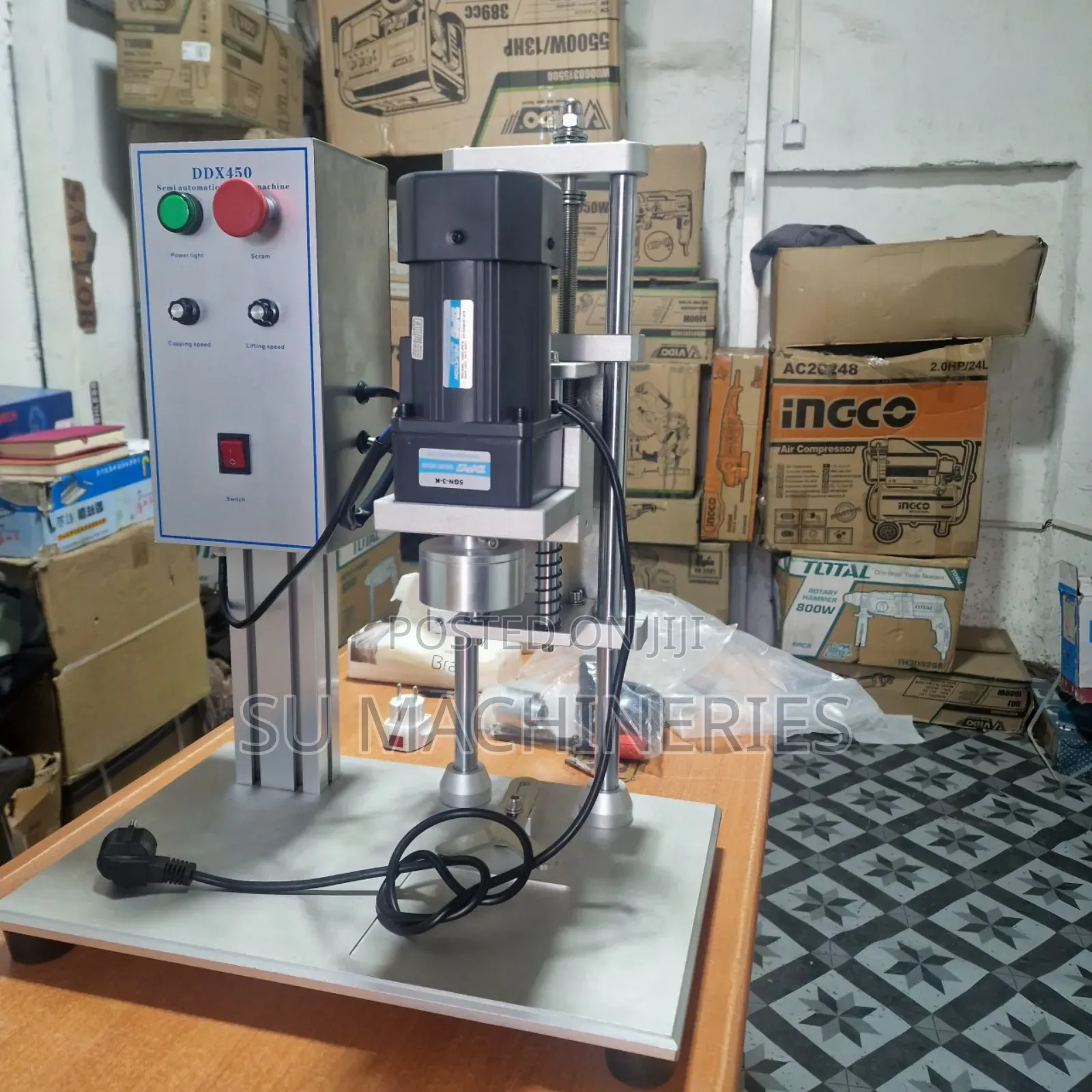 Automatic Plastic Screw Machine ‎የኮዳ ክዳን ማሸጊያ ‎