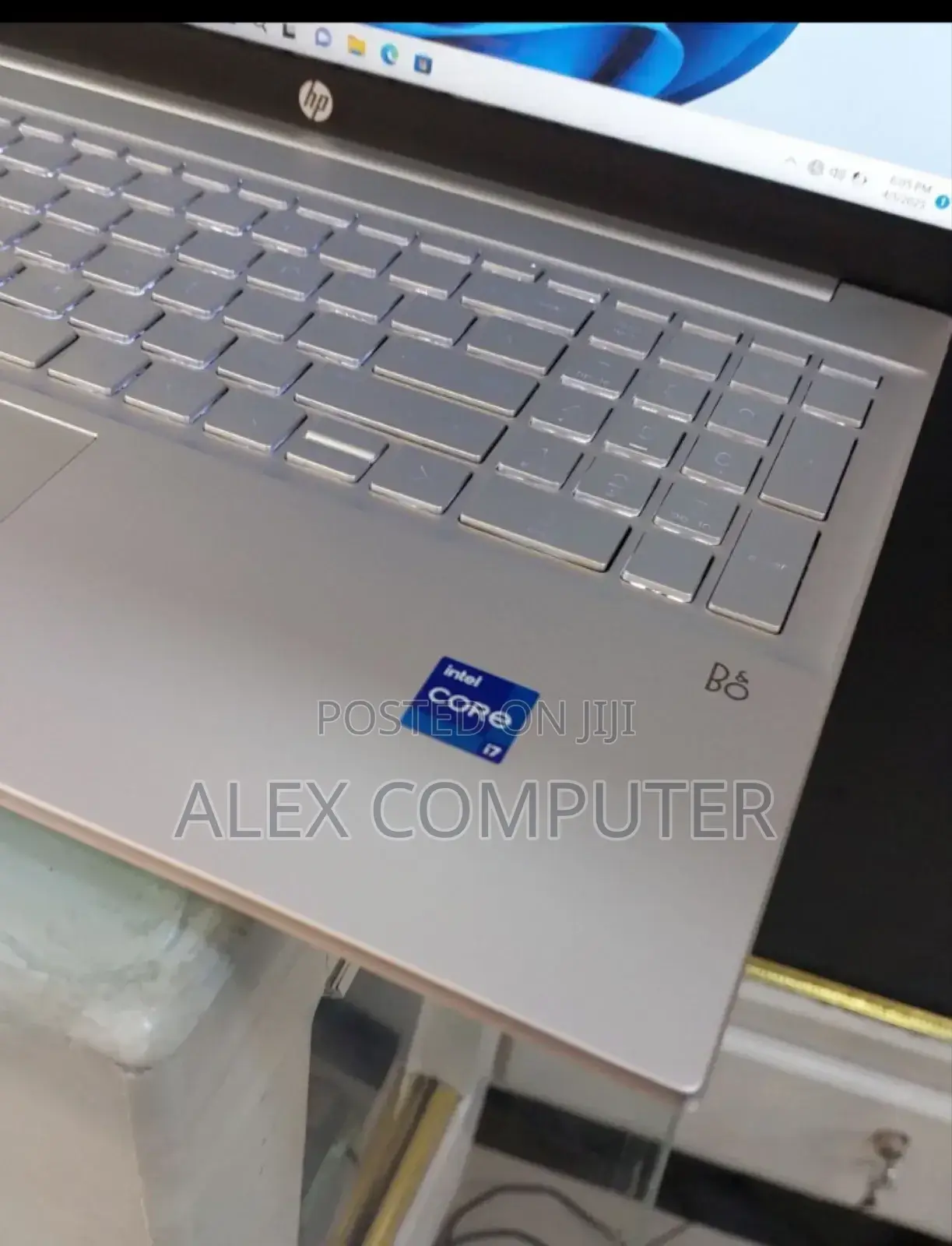 New Laptop HP Pavilion 15 8GB Intel Core I7 SSD 1T