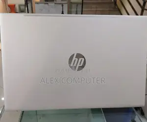 New Laptop HP Pavilion 15 8GB Intel Core I7 SSD 1T