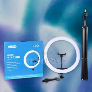 Photo - The Pro Package: 14-Inch Ring Light With Professional Stand