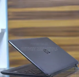 New Laptop HP Stream Notebook 8GB Intel Core I5 HDD 1T