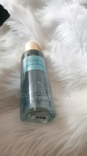 Victoria's Secret Body Mist(Aqua Kiss Flavour)