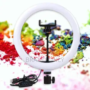 Photo - Your Personal Lighting Oasis: The 14-Inch Ring Light