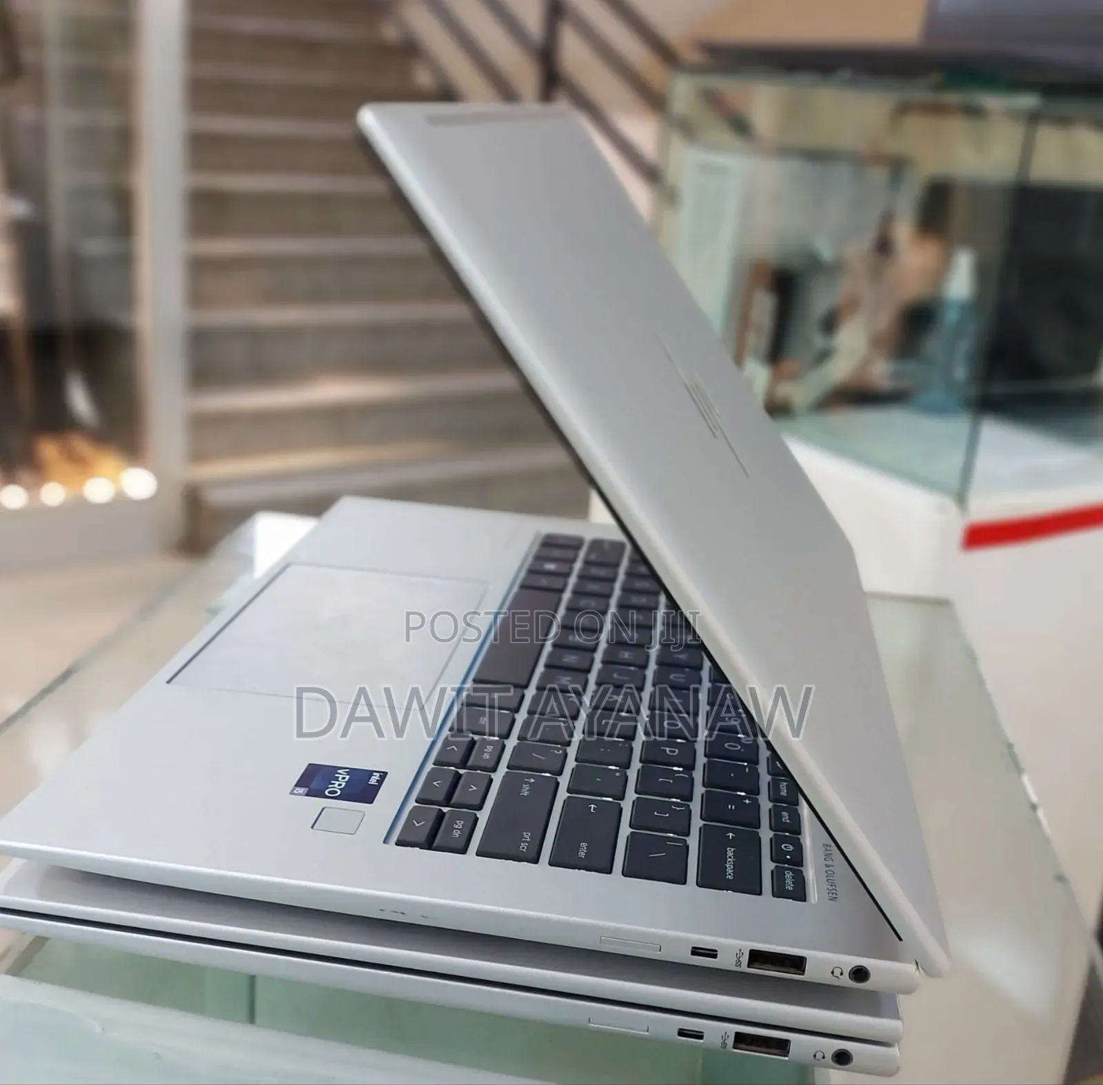 New Laptop HP EliteBook 840 G9 16GB Intel Core I5 SSD 512GB