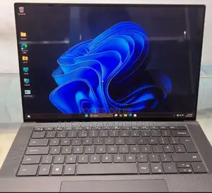 New Laptop Dell Precision 5550 16GB Intel Core I7 SSD 512GB