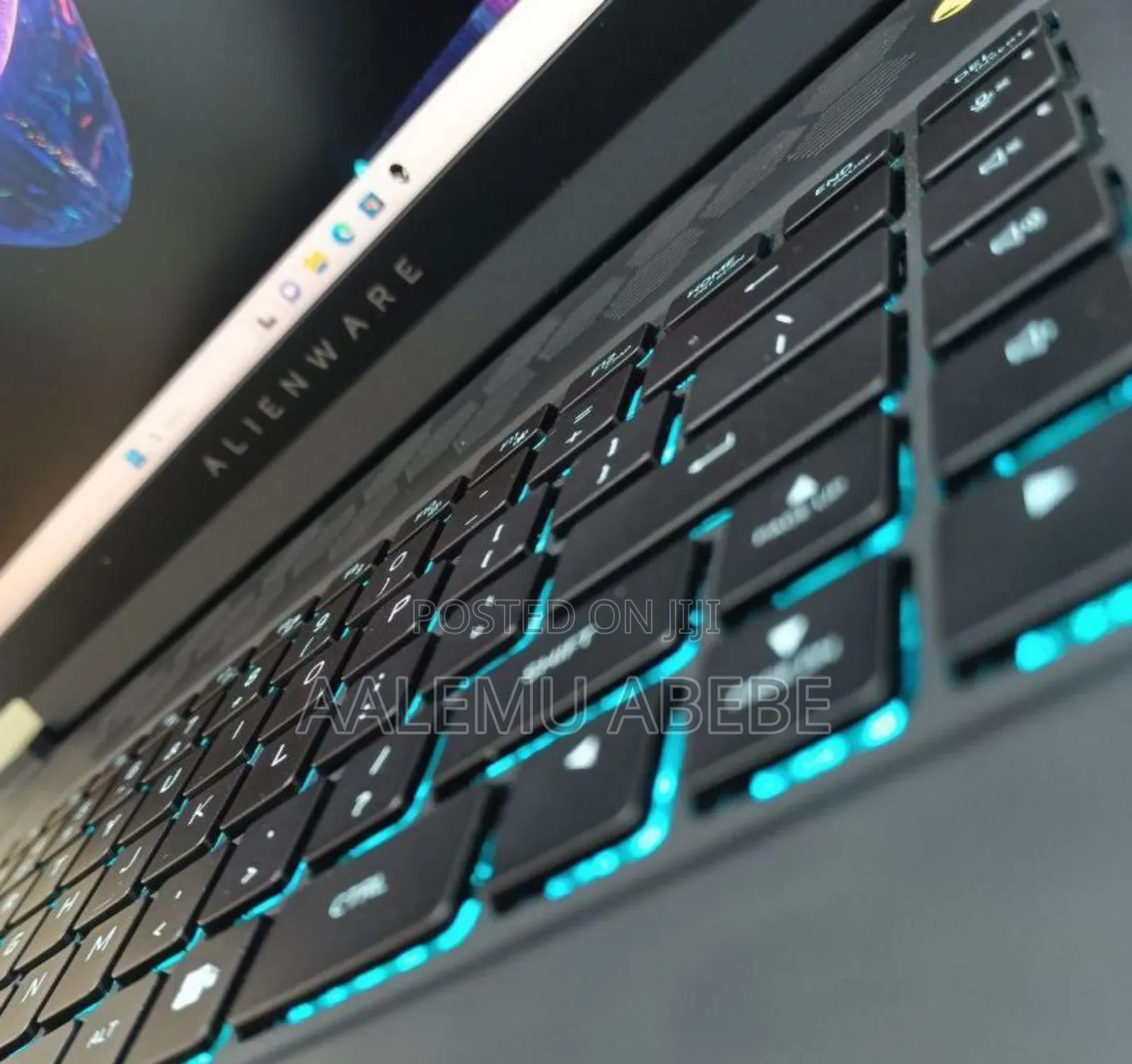 New Laptop Alienware M17x R2 16GB Intel Core I7 SSD 1T
