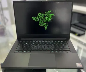 New Laptop Razer Blade Pro 16GB AMD Ryzen 9 SSD 1T
