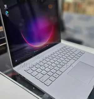 Photo - New Laptop Microsoft Surface Book 3 16GB Intel Core I7 SSD 256GB